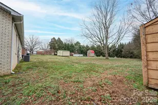 113 Hicks Rd, Grover, NC 28073 - Photo 35