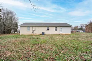 113 Hicks Rd, Grover, NC 28073 - Photo 39