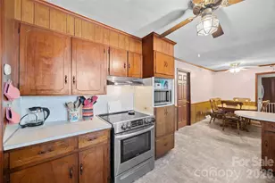 1379 Oakdale Rd, Rock Hill, SC 29730 - Photo 7