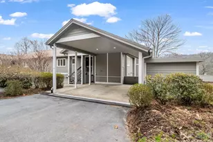 303 Golfside Dr, Flat Rock, NC 28731 - Photo 1