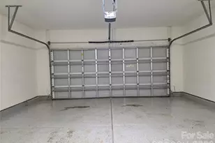 9525 Durness Dr, Charlotte, NC 28278 - Photo 13