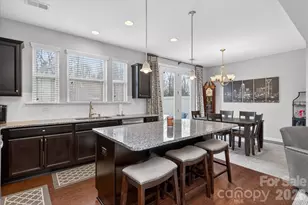 9419 Glenburn Ln, Charlotte, NC 28278 - Photo 11