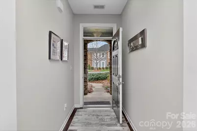 9419 Glenburn Lane, Charlotte, NC 28278 - Photo 5