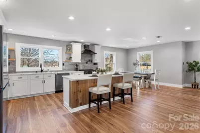 1206 9th Street NW, Hickory, NC 28601 - Photo 7