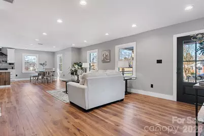 1206 9th Street NW, Hickory, NC 28601 - Photo 5