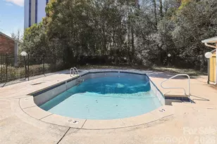 4605 Hedgemore Dr, Charlotte, NC 28209 - Photo 33