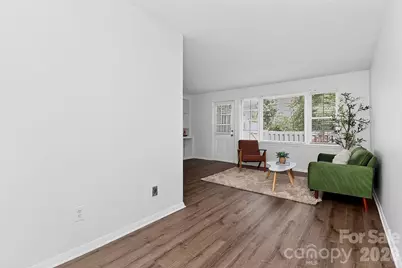 4605 Hedgemore Drive, Charlotte, NC 28209 - Photo 11