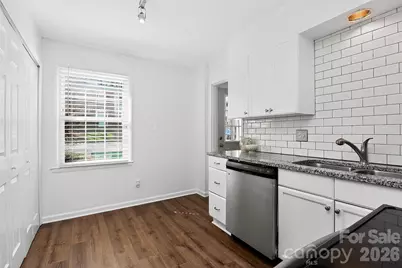 4605 Hedgemore Drive, Charlotte, NC 28209 - Photo 7