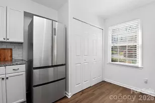 4605 Hedgemore Dr, Charlotte, NC 28209 - Photo 7