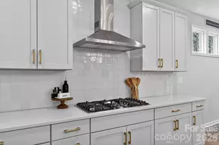 1035 Chalet Ln, Fort Mill, SC 29707 - Photo 11