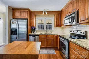 425 Kelford Ln, Charlotte, NC 28270 - Photo 13