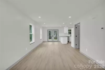 404 E Arch Street, Lancaster, SC 29720 - Photo 5