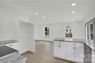 404 E Arch St, Lancaster, SC 29720 - Photo 9