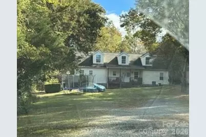 1516 Shiloh Road, Claremont, NC 28610 - Photo 1