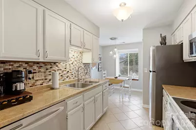 910 Sardis Cove Drive, Charlotte, NC 28270 - Photo 11