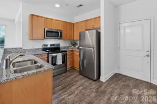 1306 Kenilworth Ave, Charlotte, NC 28203 - Photo 9