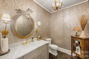 2331 Selwyn Ave, Charlotte, NC 28207 - Photo 23