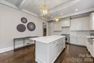 2331 Selwyn Ave, Charlotte, NC 28207 - Photo 21