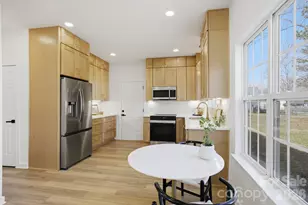 171 Kristens Ct Dr, Mooresville, NC 28115 - Photo 7