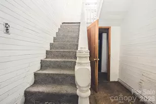 303 E Fisher St, Salisbury, NC 28144 - Photo 7