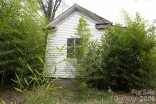 303 E Fisher St, Salisbury, NC 28144 - Photo 23