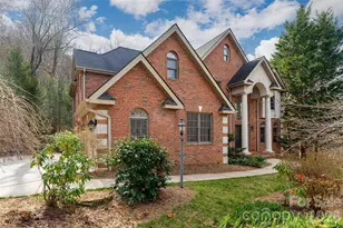 39 Windover Dr, Asheville, NC 28803 - Photo 1