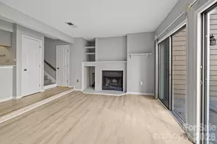 427 W 8th St, Charlotte, NC 28202 - Photo 9