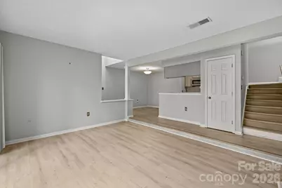 427 W 8th Street #104, Charlotte, NC 28202 - Photo 7