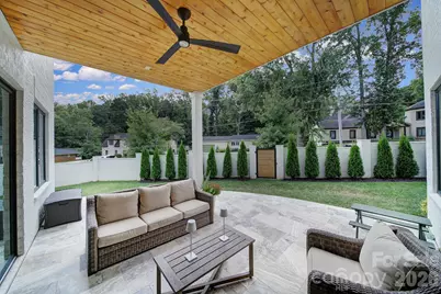 911 Laurel Creek Lane, Charlotte, NC 28211 - Photo 27