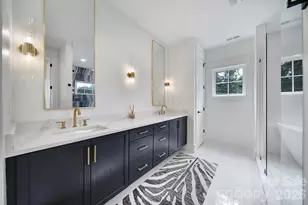 911 Laurel Creek Ln, Charlotte, NC 28211 - Photo 17