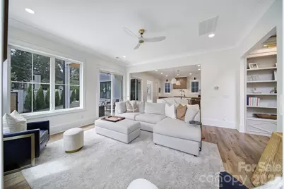 911 Laurel Creek Lane, Charlotte, NC 28211 - Photo 7