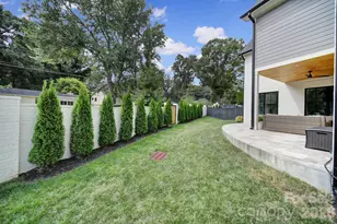 911 Laurel Creek Ln, Charlotte, NC 28211 - Photo 31