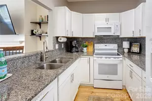 18754 Silver Quay Dr, Cornelius, NC 28031 - Photo 5