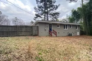 755 Harwyn Dr, Charlotte, NC 28215 - Photo 17