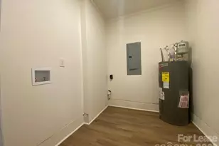 755 Harwyn Dr, Charlotte, NC 28215 - Photo 15