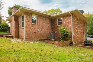 581 Clyde Dr, Winston Salem, NC 27104 - Photo 25