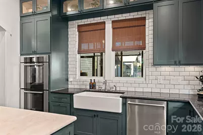 405 E Tremont Avenue, Charlotte, NC 28203 - Photo 13