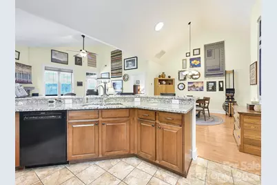 24 Craftsman View Drive, Asheville, NC 28804 - Photo 11