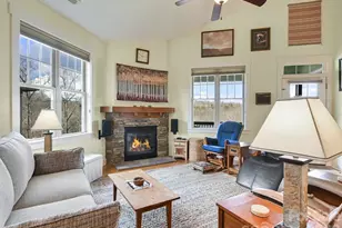 24 Craftsman View Dr, Asheville, NC 28804 - Photo 3