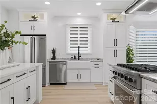 134 Wendover Heights Cir, Charlotte, NC 28211 - Photo 23