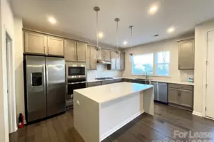 135 Berkeley Ave, Mooresville, NC 28117 - Photo 3