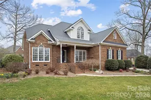 219 Falcon Ridge, Matthews, NC 28104 - Photo 3