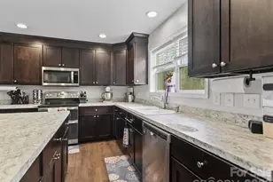 119 Titleist Dr, Statesville, NC 28677 - Photo 9