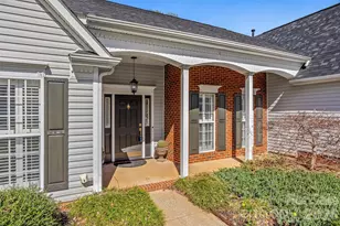 13826 Hatton Cross Dr, Charlotte, NC 28278 - Photo 3