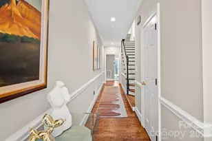 4517 Columbine Ct, Charlotte, NC 28226 - Photo 3