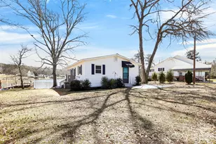 2466 Cottage Ln, Liberty Hill, SC 29074 - Photo 31