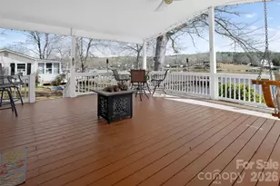 2466 Cottage Ln, Liberty Hill, SC 29074 - Photo 9