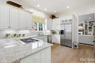 2917 Camden Park Pl, Charlotte, NC 28210 - Photo 13