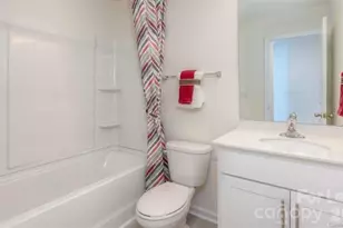 6006 Guildford Hill Ln, Charlotte, NC 28215 - Photo 21