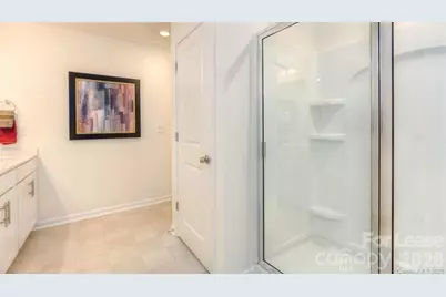 6006 Guildford Hill Lane, Charlotte, NC 28215 - Photo 17